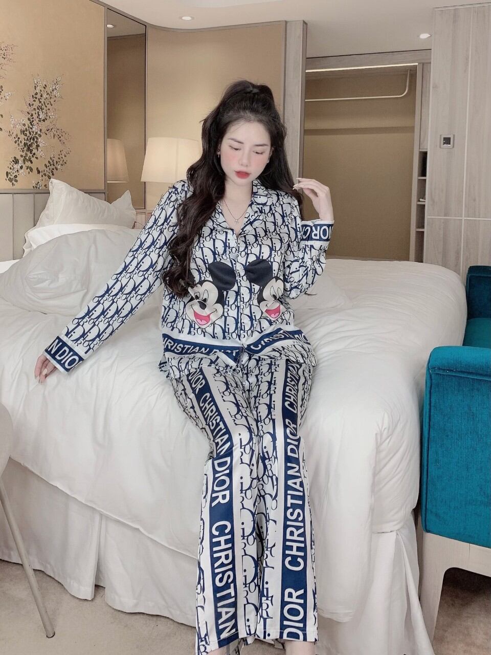 Đồ bộ pijama lụa latin cao cấp siêu mềm mượt freesize 45-62kg🎀giảm 10k đơn 200k