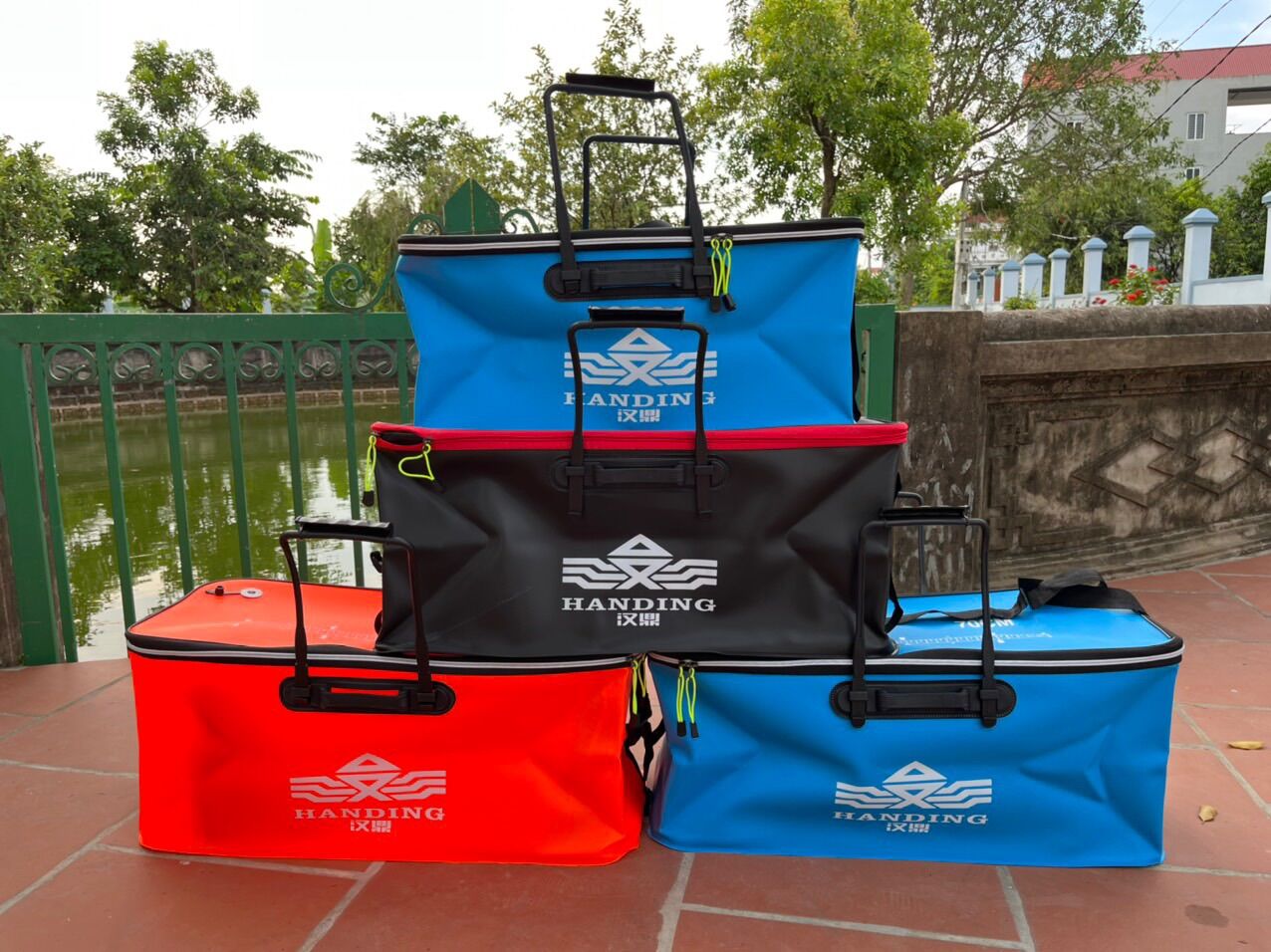 Thùng đựng cá handing gấp gọn cỡ đại chuyên săn cá lớn - 60cm-70cm