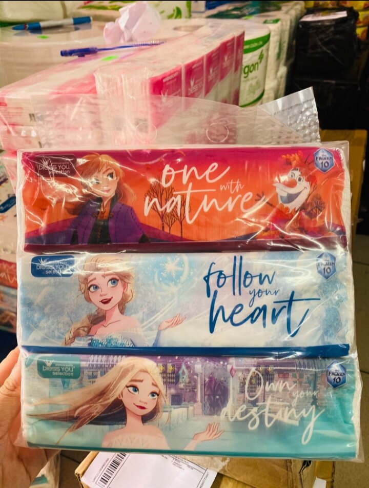 Khăn Sofpack - Bless You Selection Disney  gói 150 tờ