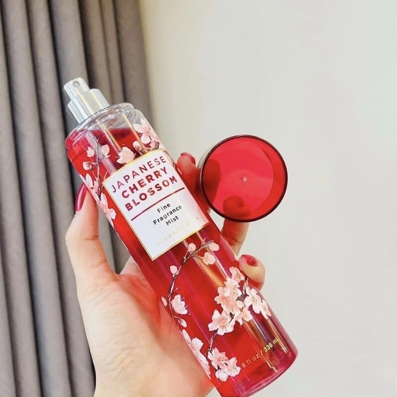 XỊT THƠM TOÀN THÂN BATH & BODY WORKS 236ML