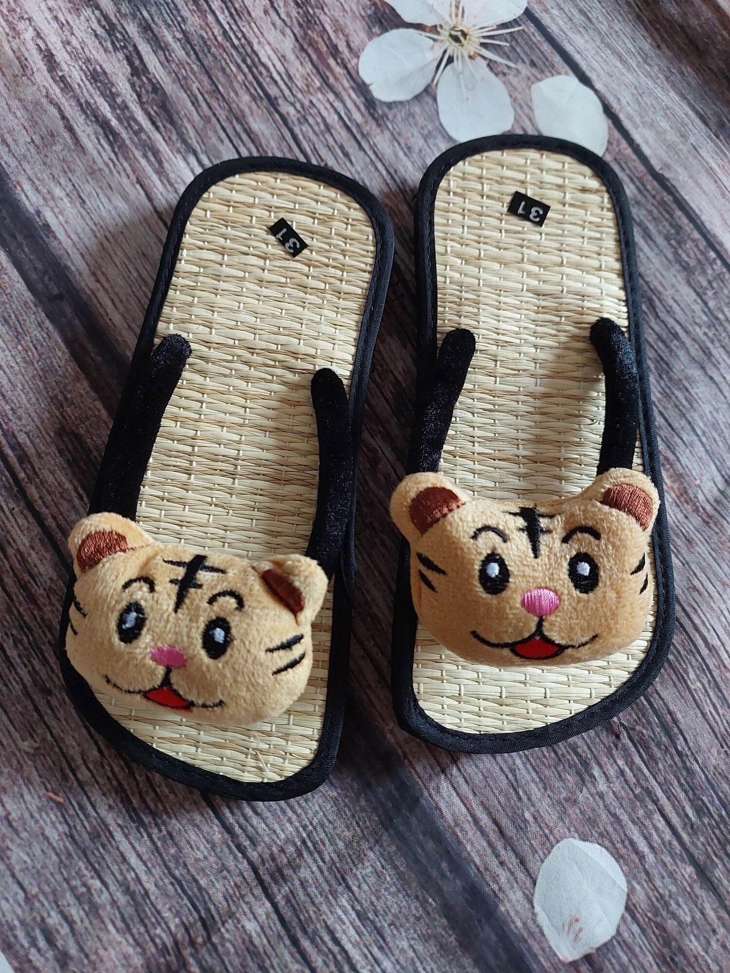 Animal-Themed Slippers of All Sizes for Women and Children