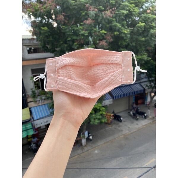 Khẩu trang vải linen