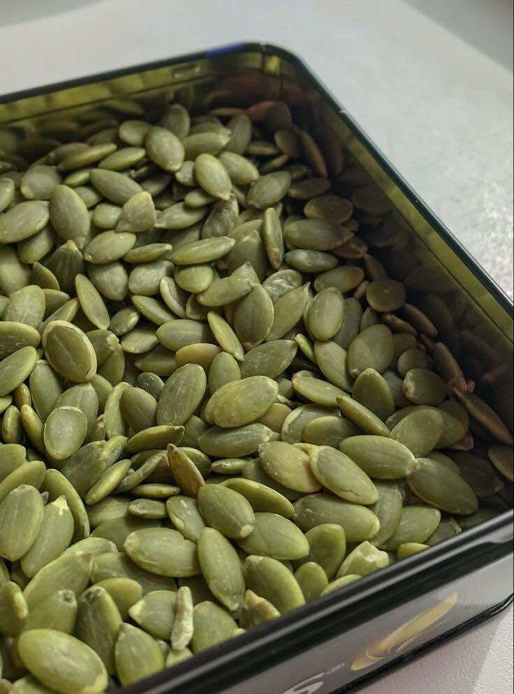 Nhân Hạt Bí Hữu Cơ Chưa Rang BIONUTS 200G - Tốt cho tim mạch, cải thiện giấc ngủ, tăng cường hệ miễn dịch,..