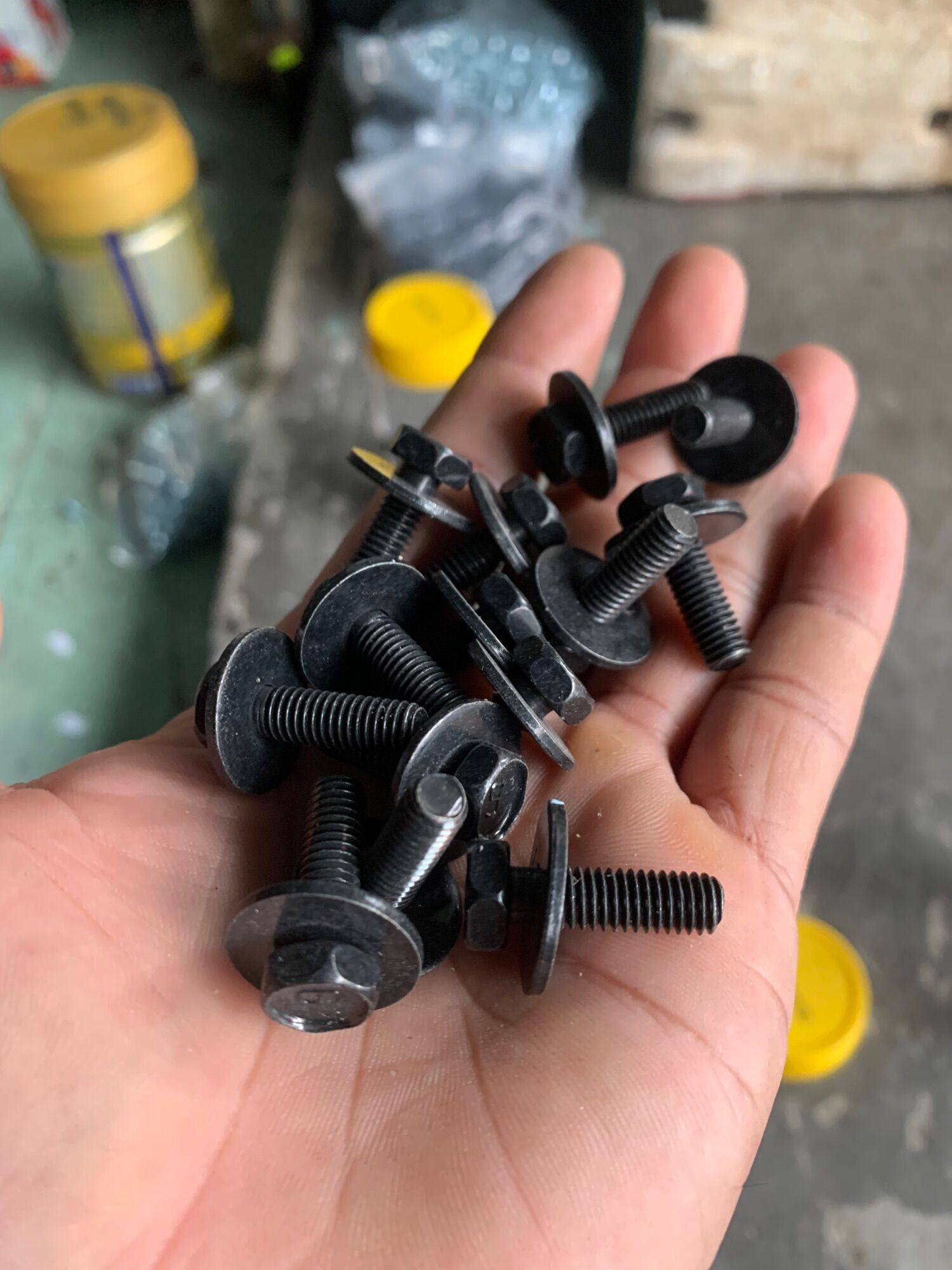 Ốc 6ly 2 phân