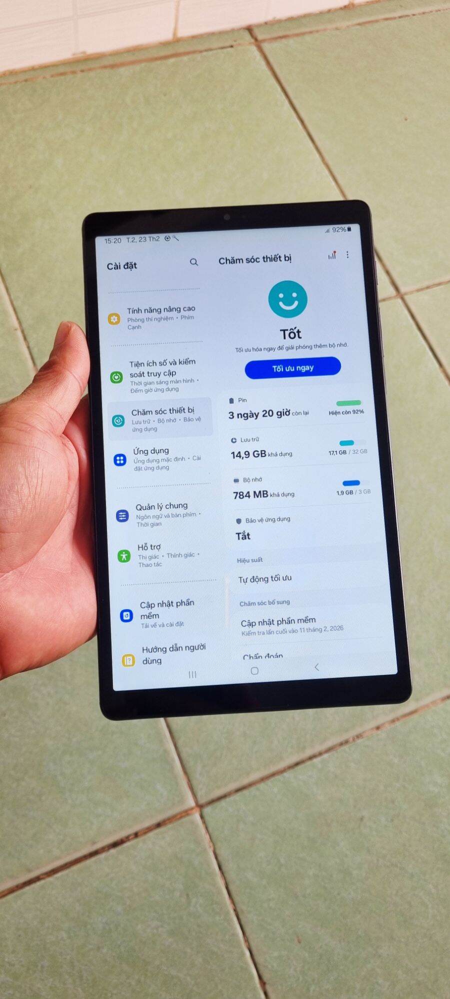Ss A7 Tablet Is Very Beautiful