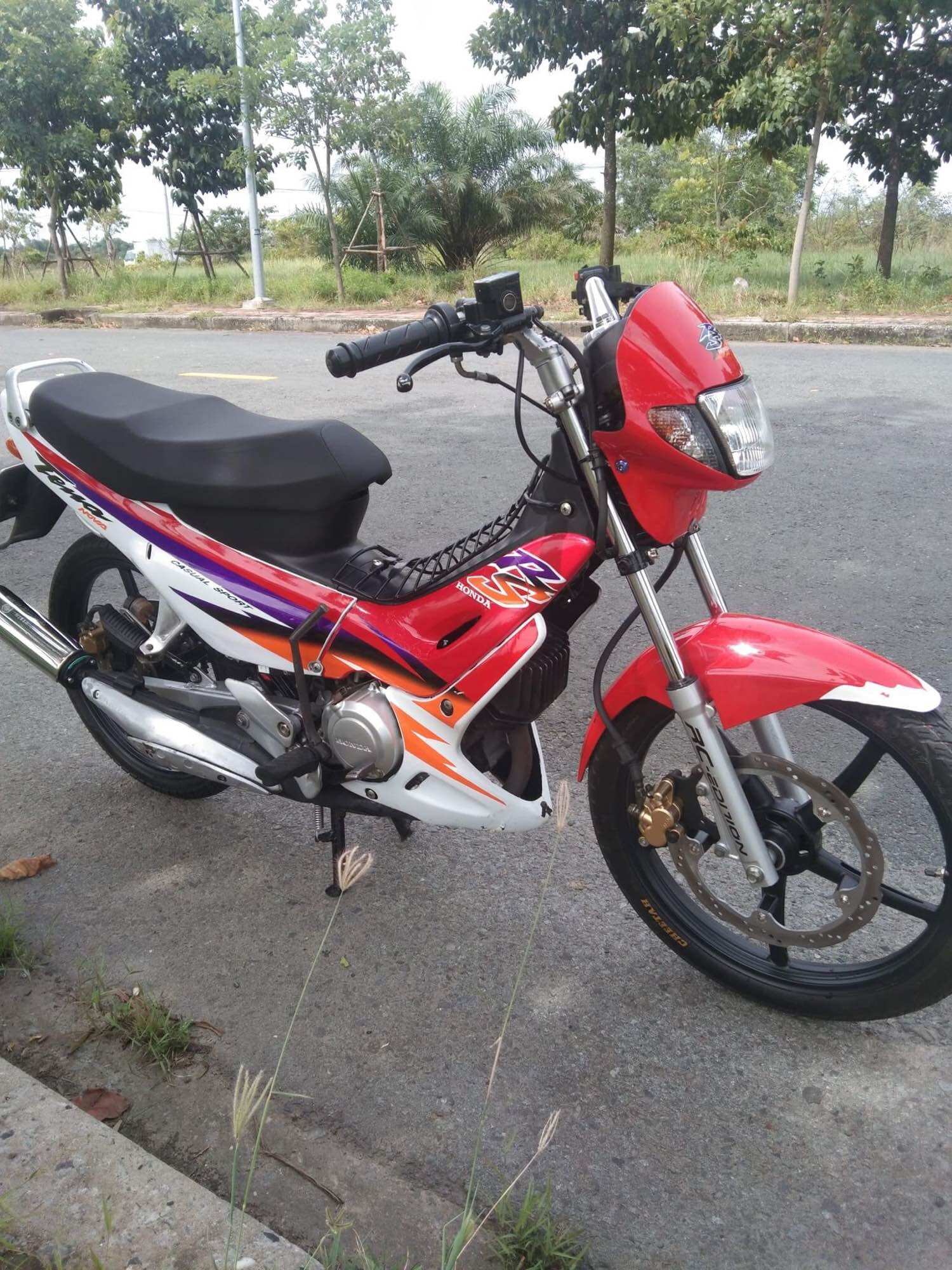 Tem Nova Tena đời 96 Thailand