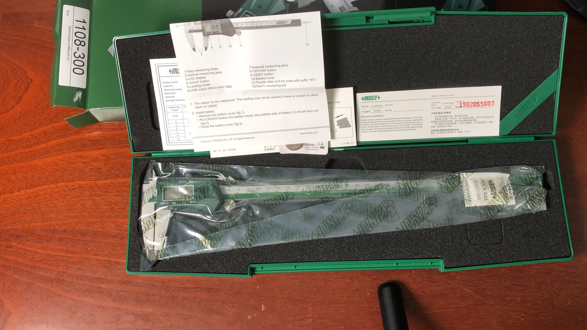 [HCM]THƯỚC CẶP ĐIỆN TỬ INSIZE 1108-300 TNKTOOLS.COM PHÂN PHỐI