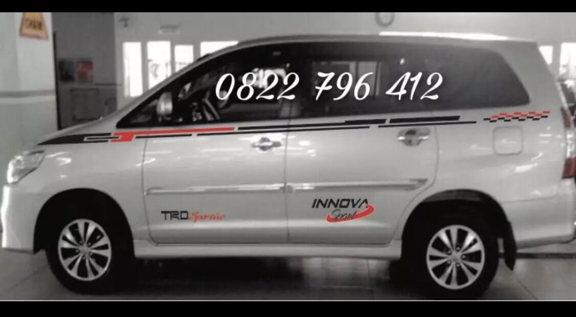 Tem dán sườn xe Innova