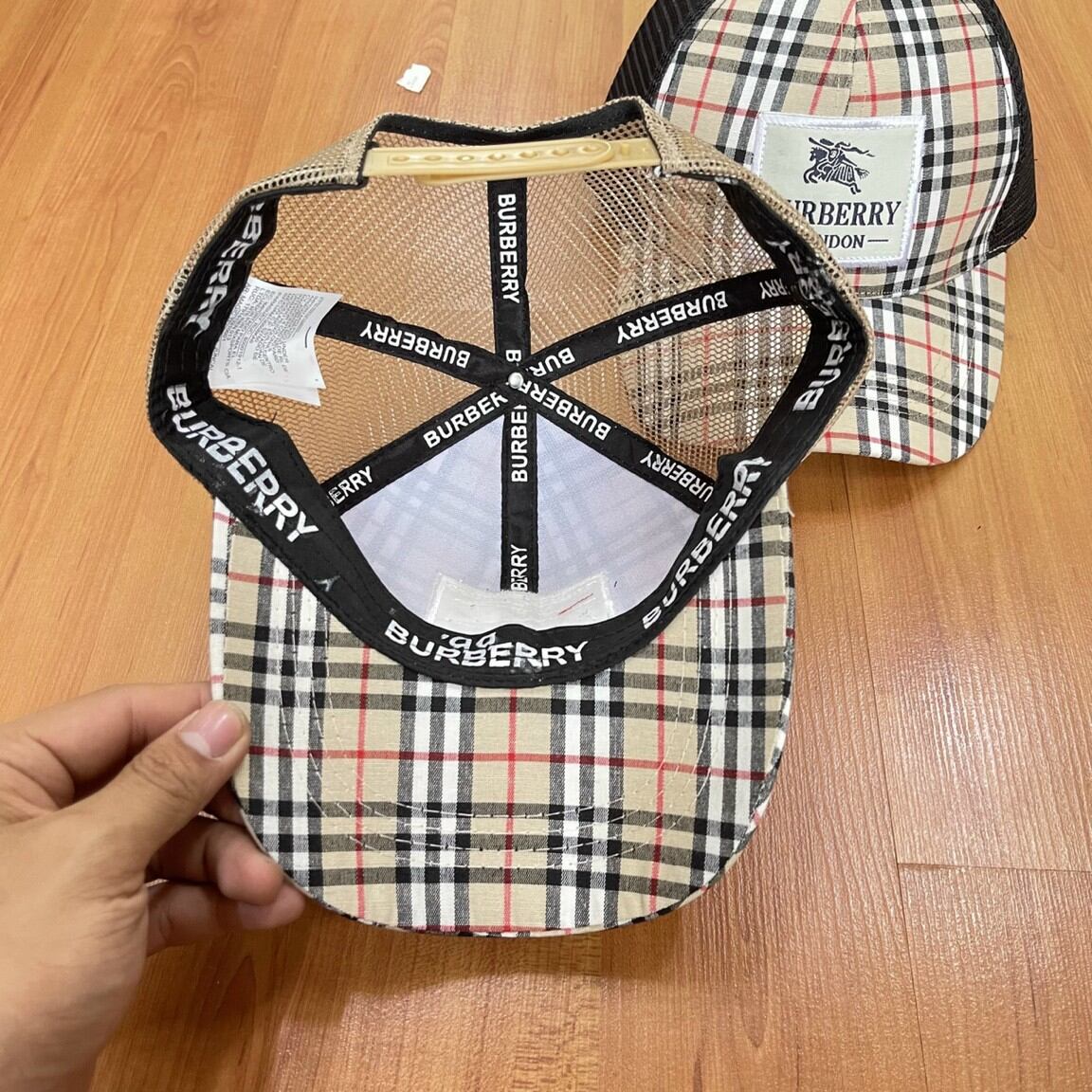 MŨ LƯỠI TRAI BURBERRY PHỐI LƯỚI CỰC ĐẸP