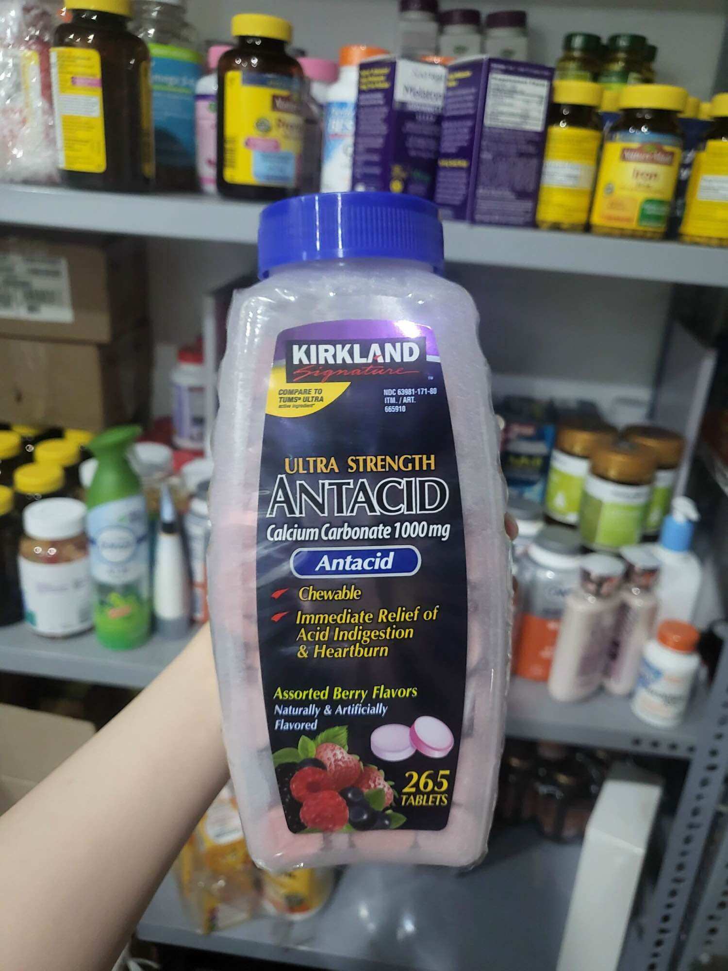 Kẹo chống đầy hơi Kirkland Signature Ultra Strength Antacid Calcium 1000mg 265 viên của Mỹ