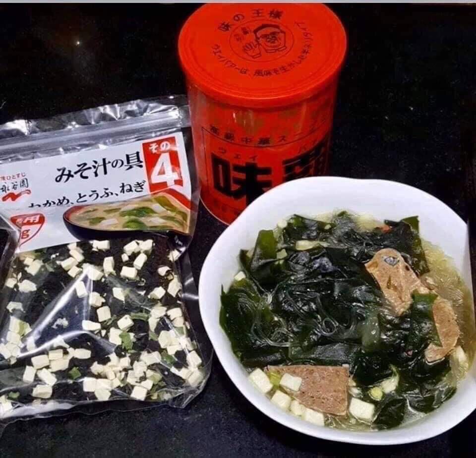 Canh rong biển miso