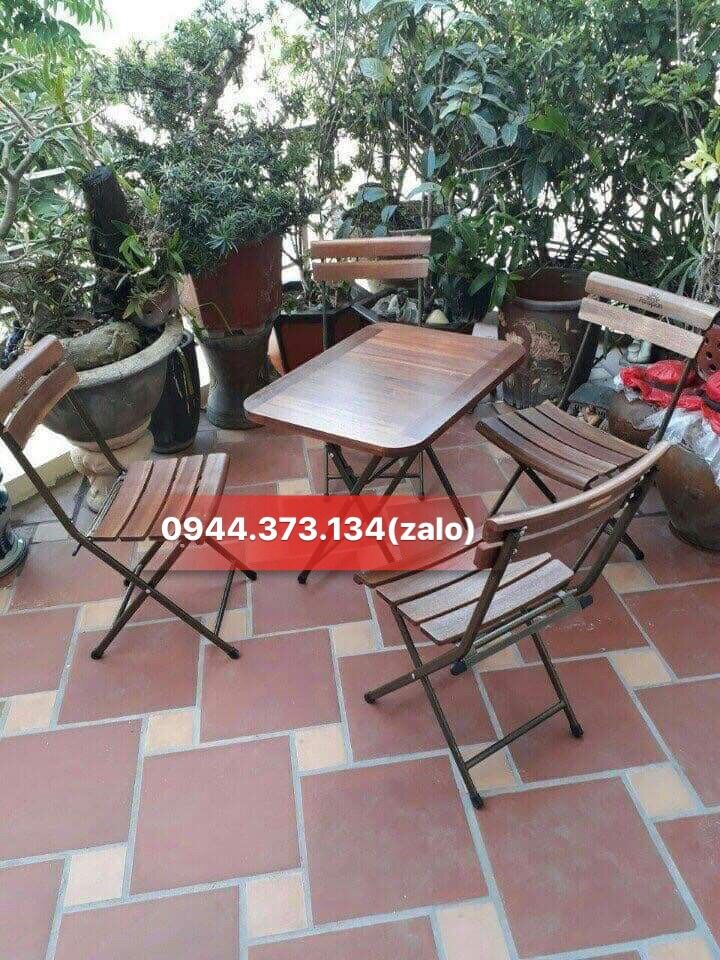 Bộ bàn ghế sắt sân vườn giá rẻ .