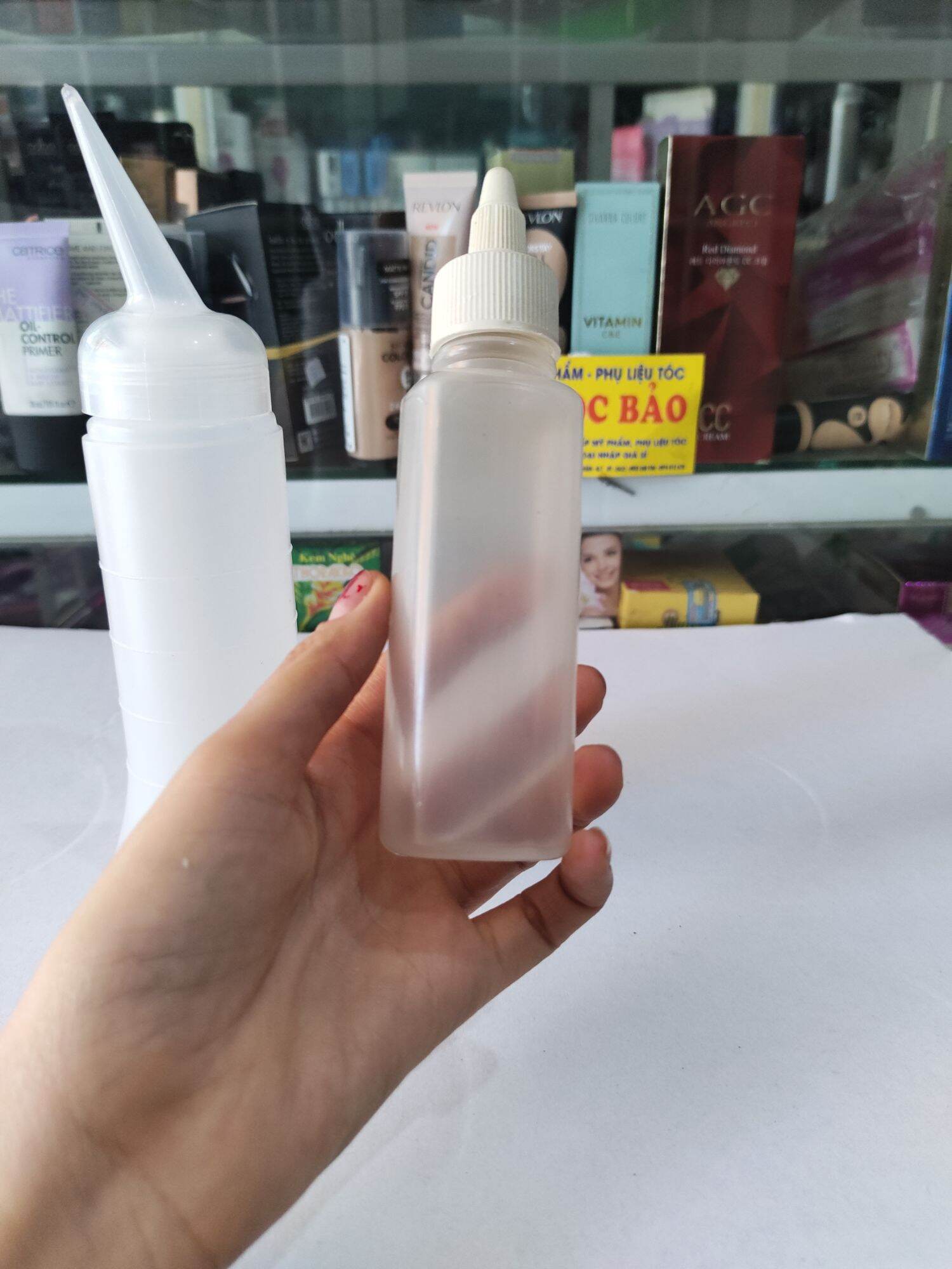 Bình Chân Thuốc, Bình xịt tra thuốc dập tóc