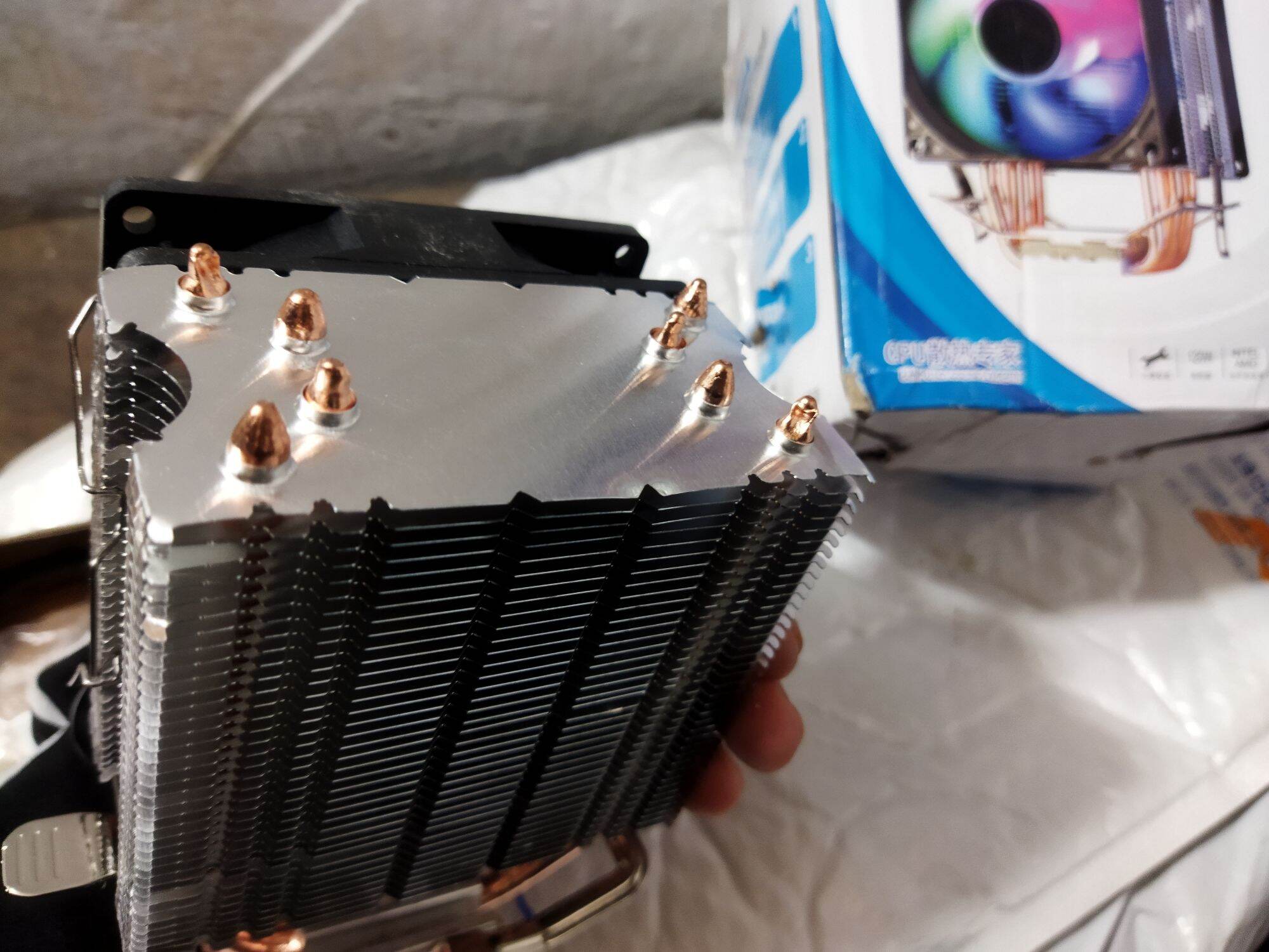 tản nhiệt CPU 4 ống đồng siêu mát, không âm thanh ồn