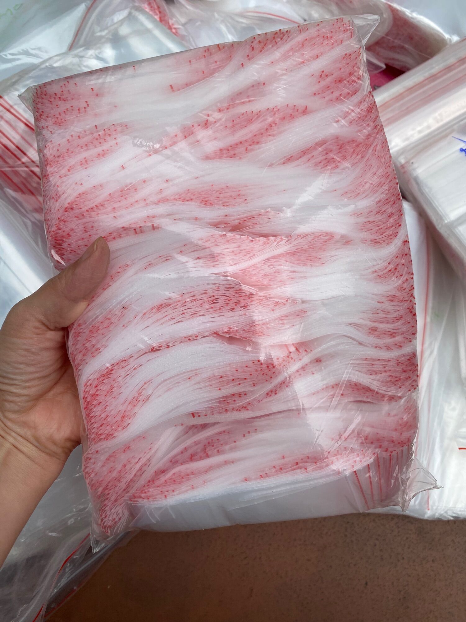 Túi zip chỉ đỏ 1kg túi khóa zip bấm miệng loại dày hàng có sẵn nhiều kích thước