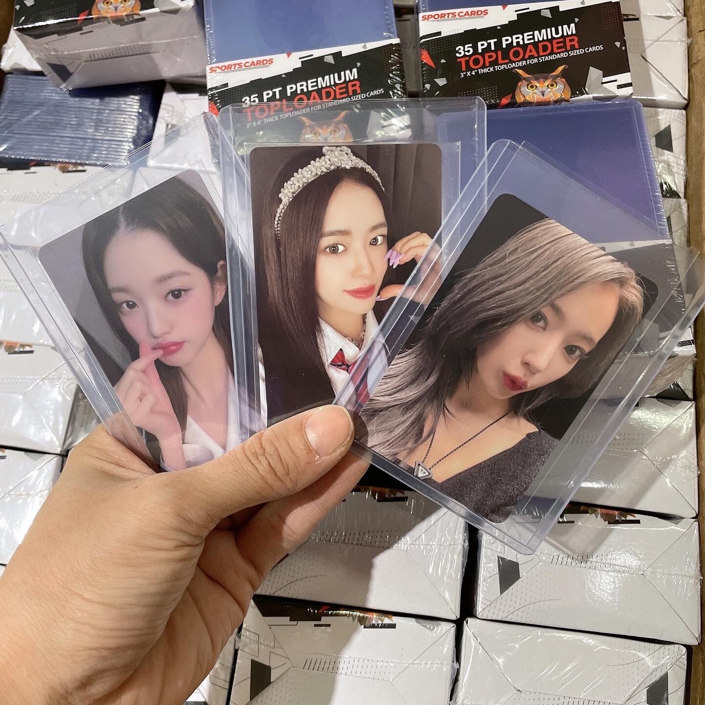Toploader có SEAL đựng card 25 chiếc kích thước A7 7.6x10.1cm