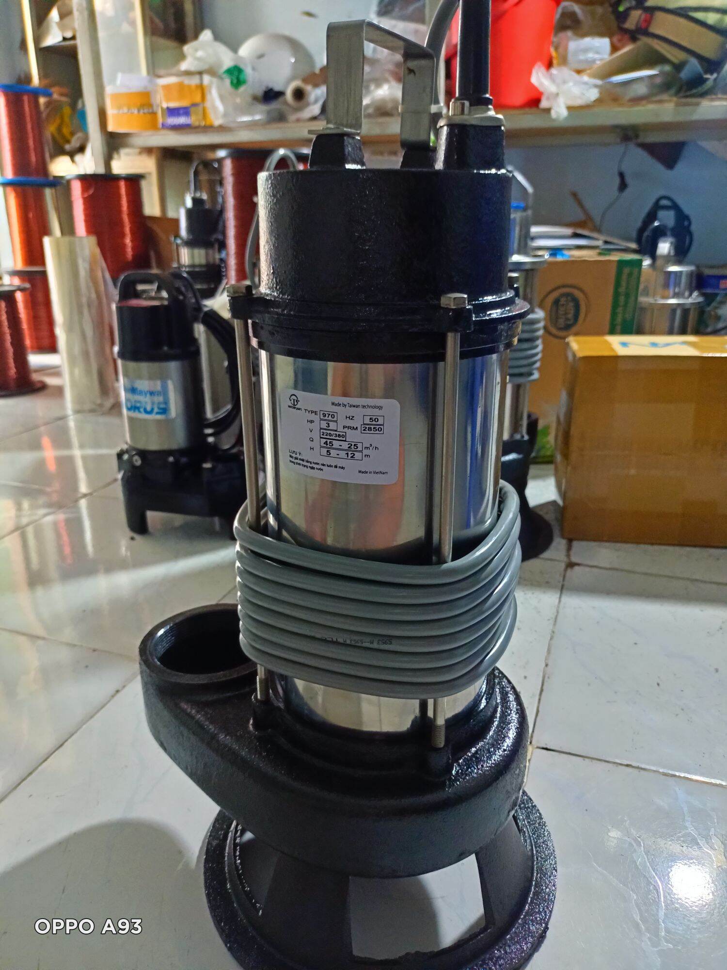 Bơm chìm hút bùn phi 90cm 3HP