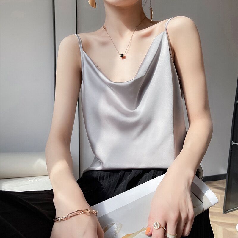 Áo lụa 2 dây cổ đỗ sang trọng, cá tính, dự tiệc