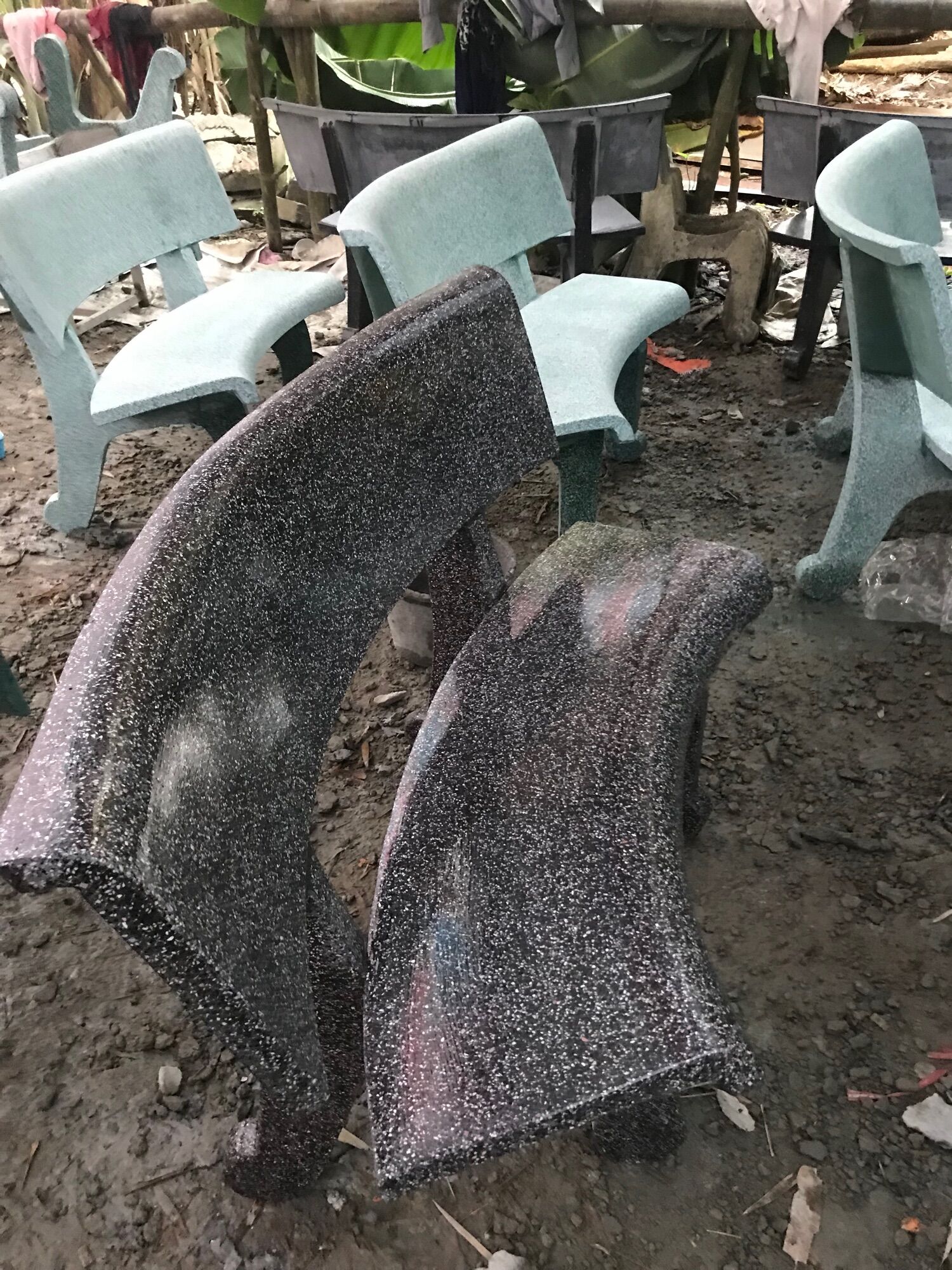 Bàn ghế đá ngoài trời