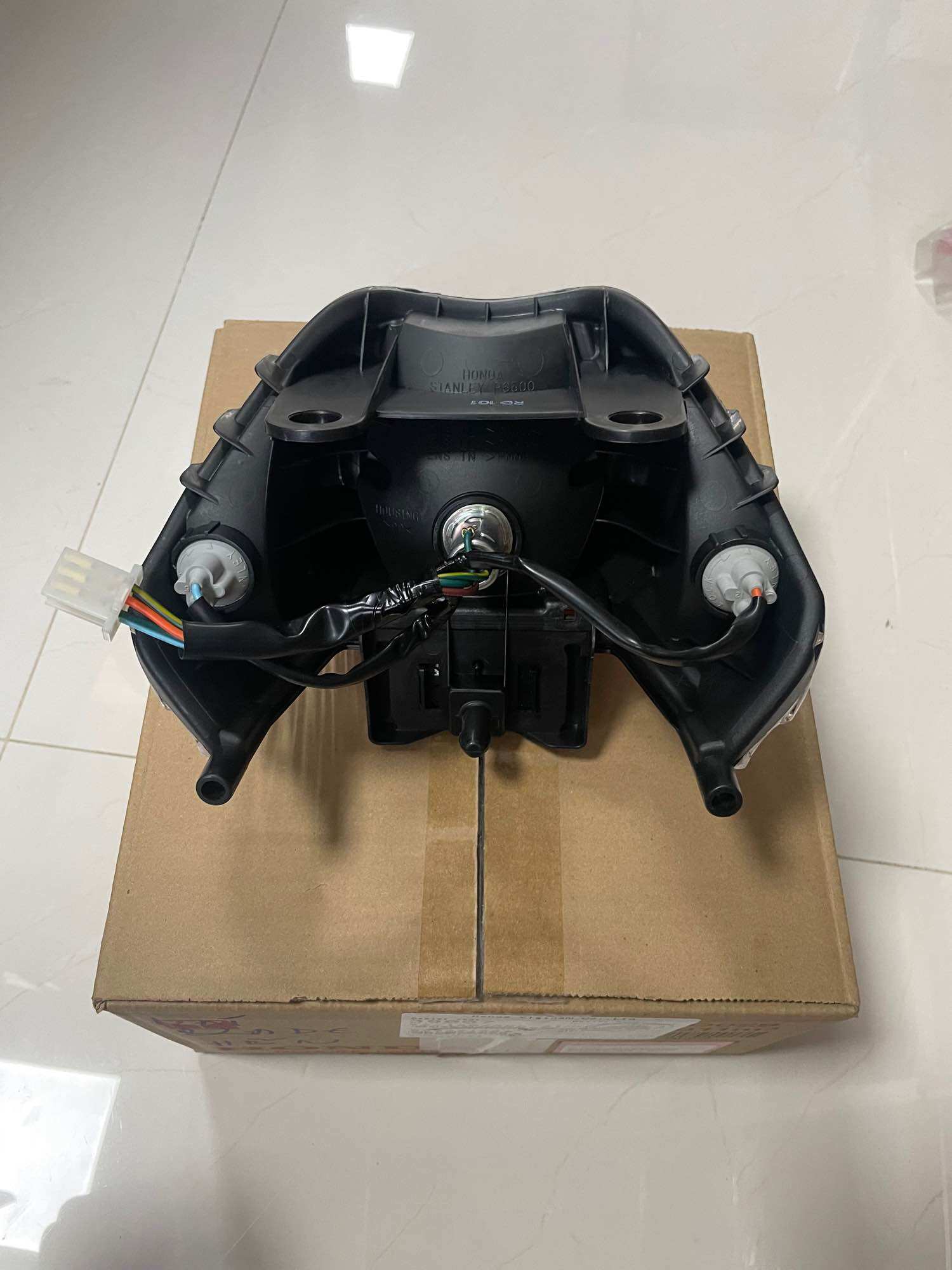 Bộ đèn hậu wave Blade 110 chính hãng Honda