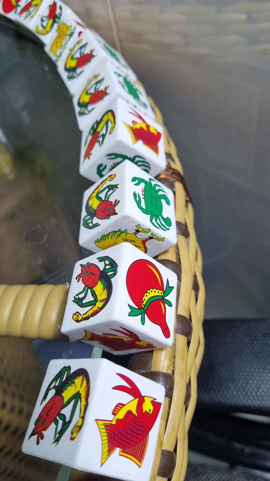 bộ  3 hột bầu cua xốp  đẹp  25li