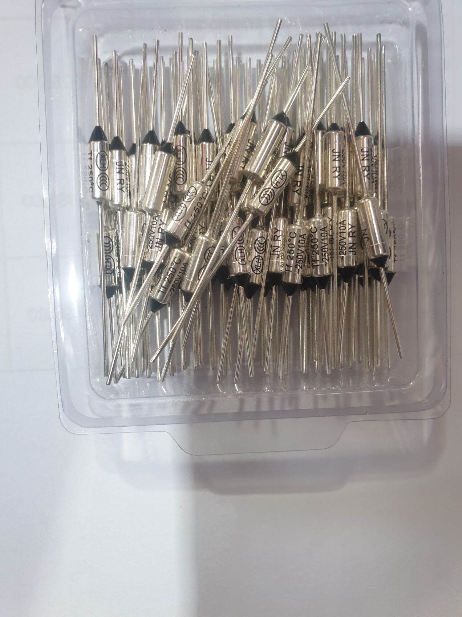 10 cái cầu chì nồi cơm 10a