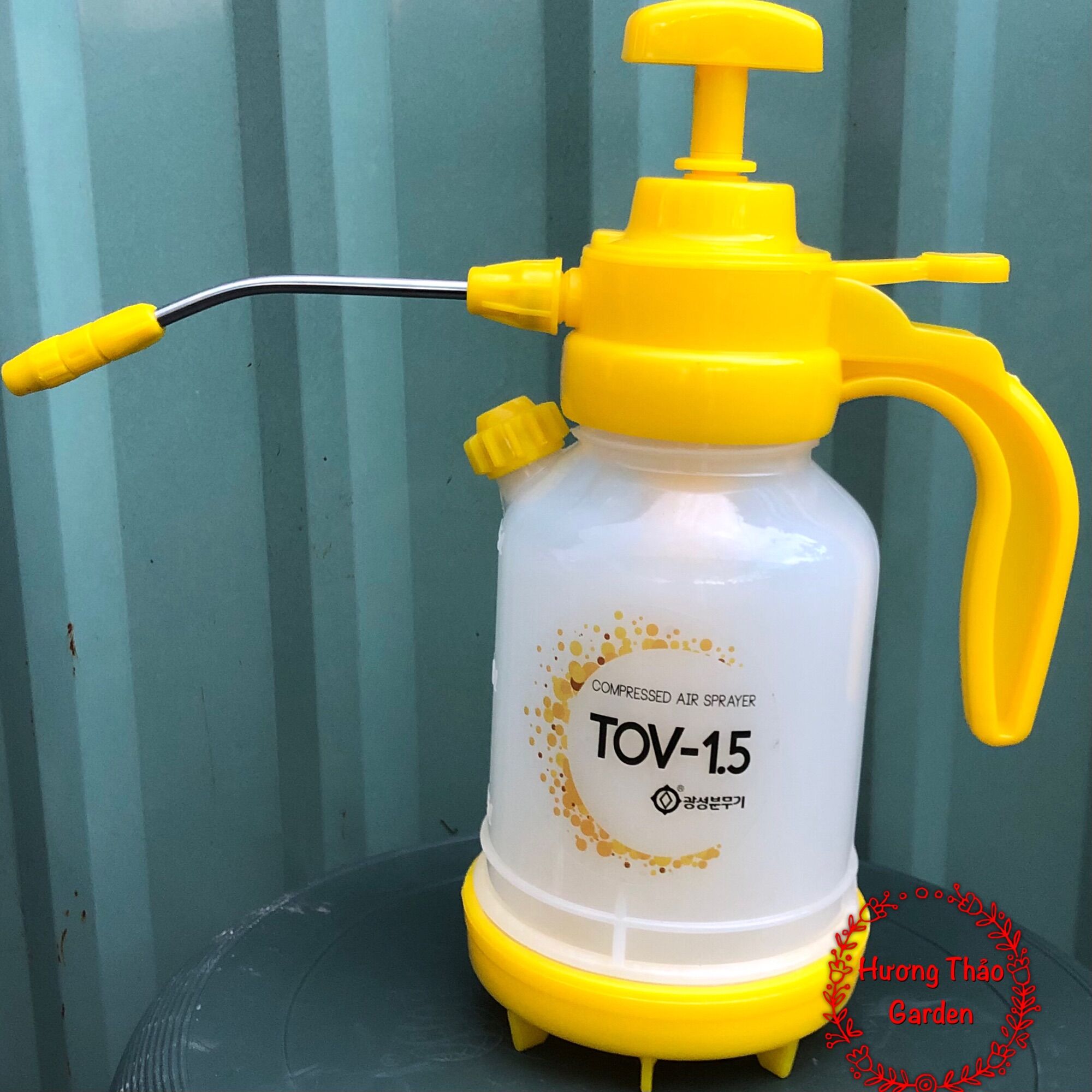 Bình Xịt Tưới Cây 1.5L