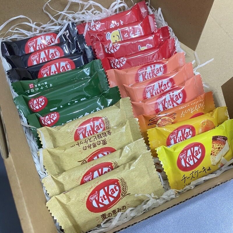 Kitkat Box Mix Vị Nhật Bản Hộp 10 và 20 chiếc