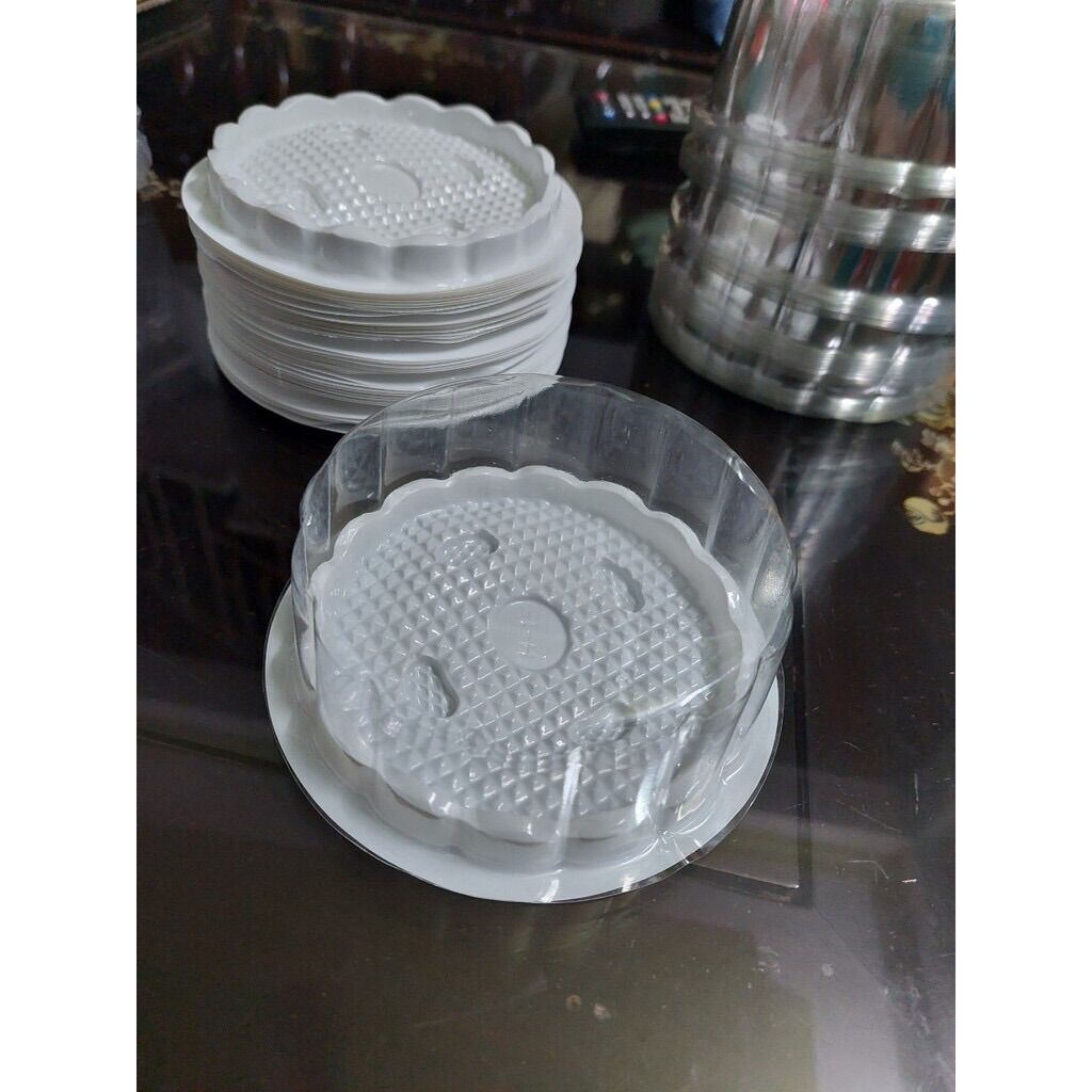 Combo 50 hộp nhựa tròn đựng bánh H15 bằng kích thước 10x4cm