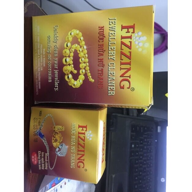 Nước rửa nữ trang Fizzing hộp 70ml5