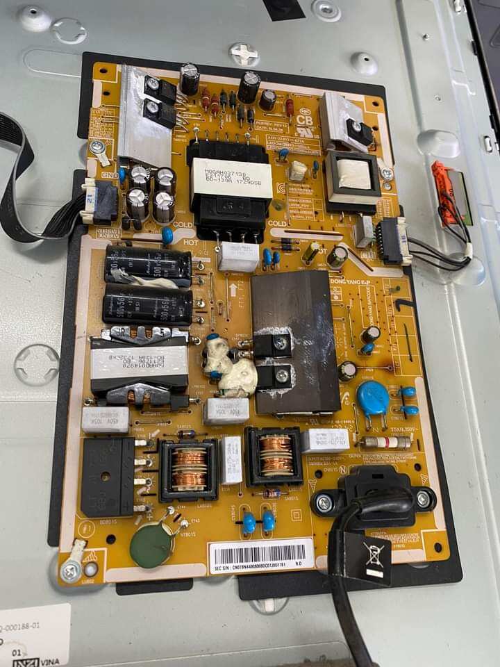 Bo mạch UA40MU6100