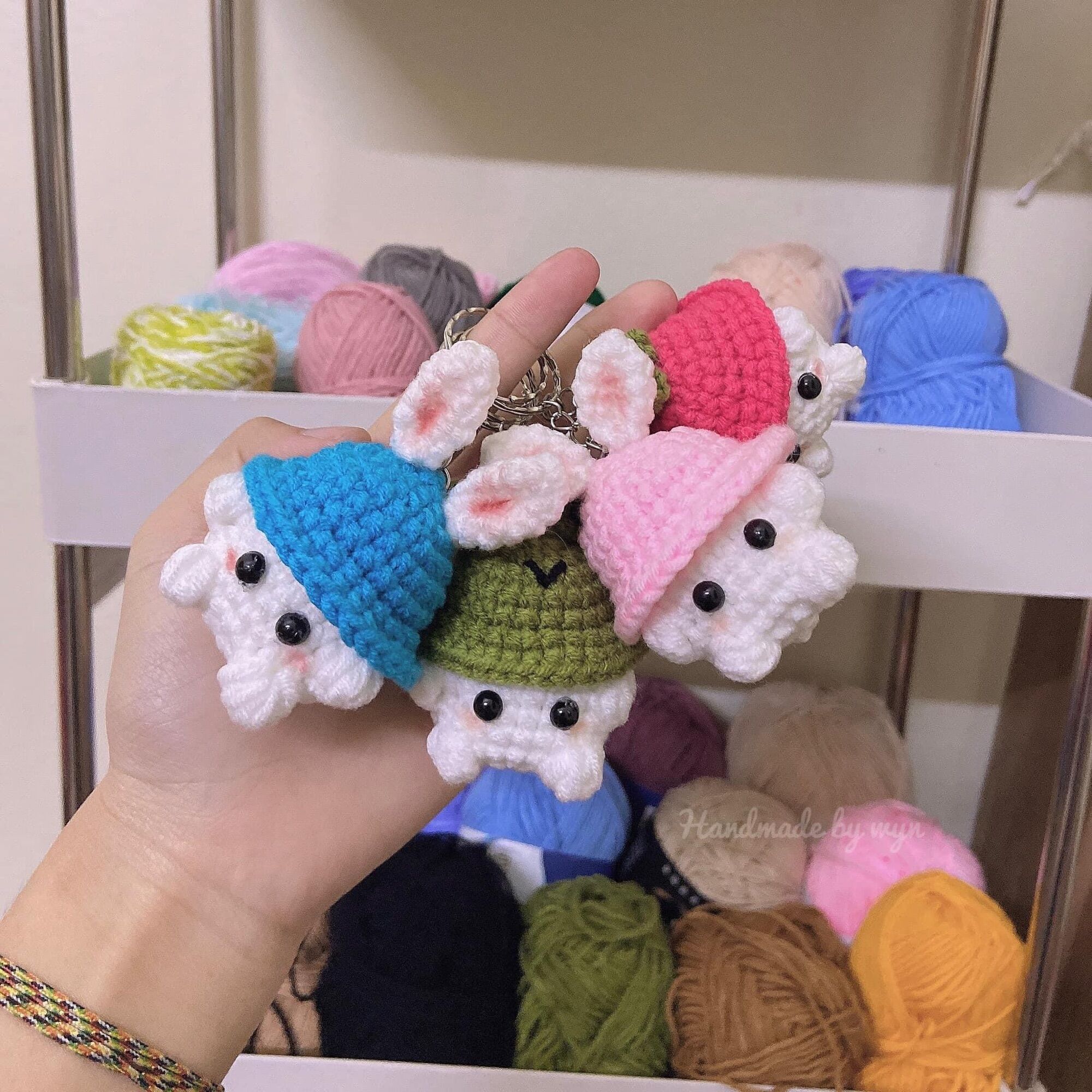 Móc khoá nấm kute bằng Len Handmade