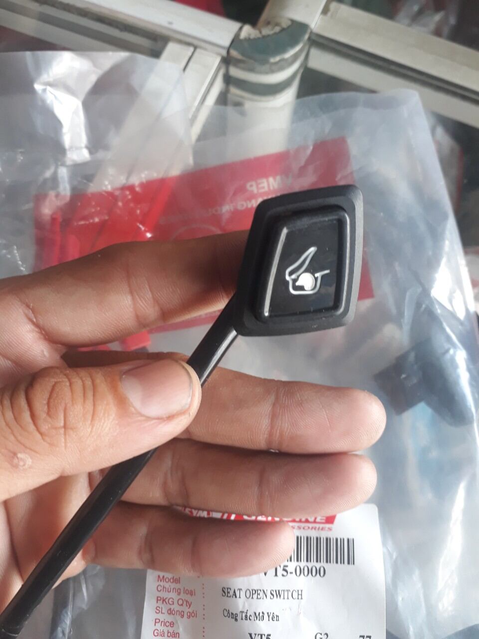 Cóc tắc mở yên sym