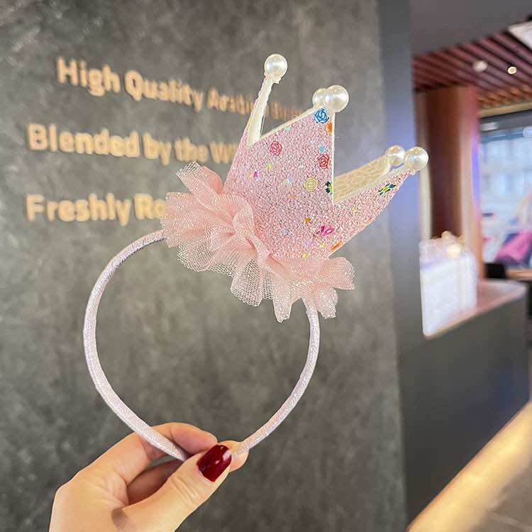 Cài tóc vương miện sinh nhật cho bé gái
