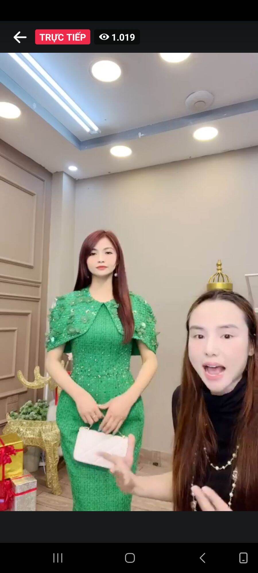 Đầm body tay choàng cao cấp Monoco M