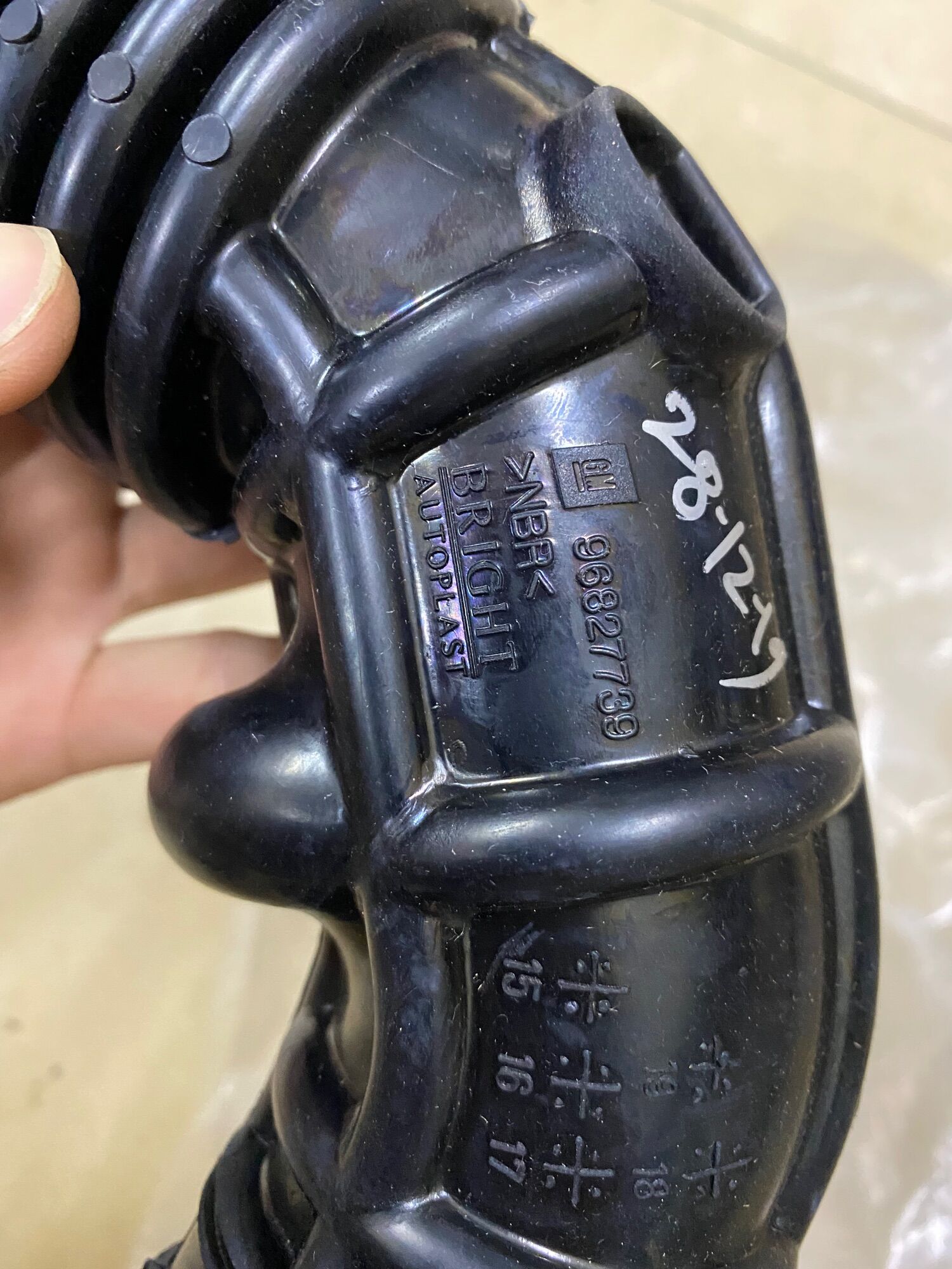 Ống hút gió Spark(Matiz 4) hàng Gm
