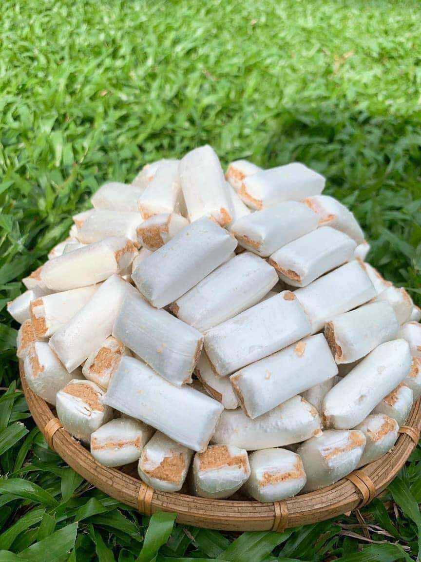 Kẹo đậu phộng xốp mix trắng sữa, matcha 500gr