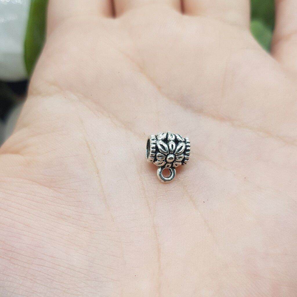 Charm ống luồn bạc thái có móc treo phụ kiện