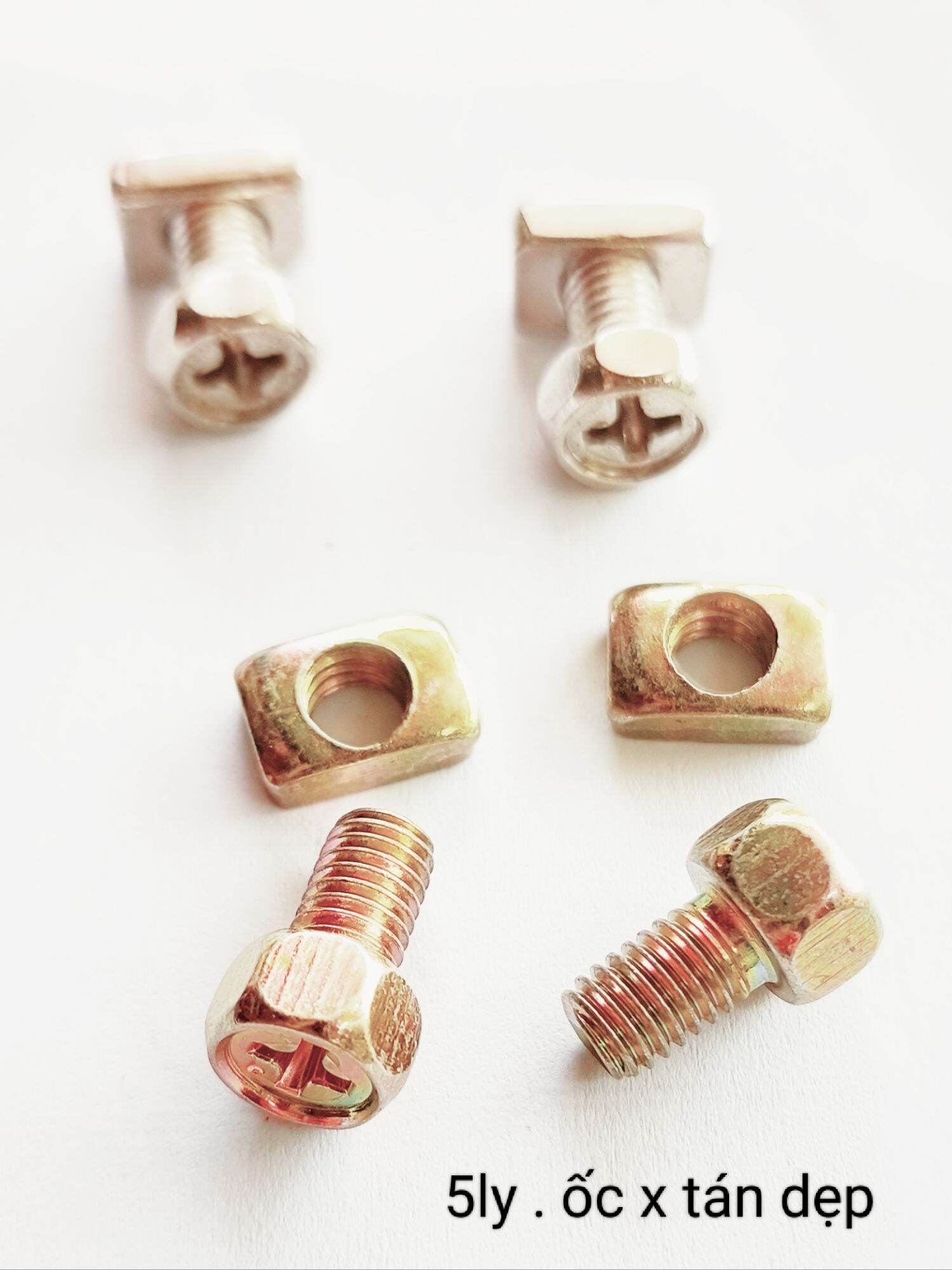 ỐC BÌNH ẮC QUY 5LY-6LY CÓ TÁN -10 BỘ...