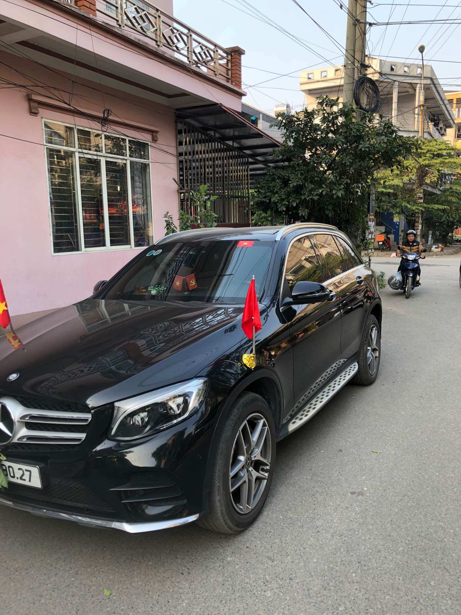 Cờ gắn xe ô tô việt nam ,để bàn làm việc