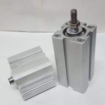 Xylanh vuông khối sda ren ngoài 25