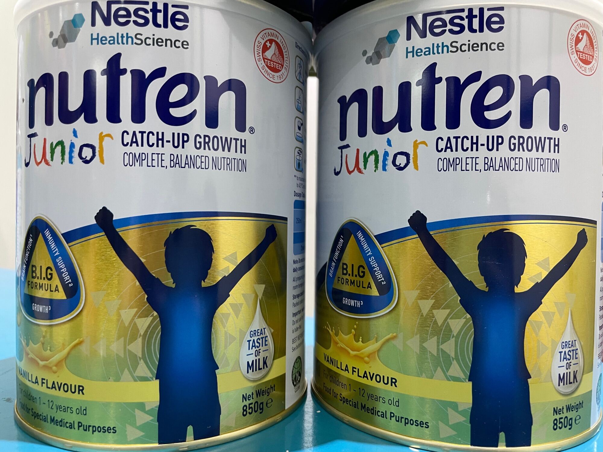 QUÀ TẶNG KHI MUA 2 LON SỮA BỘT NUTREN JUNIOR CỦA NESTLE - LON 850G