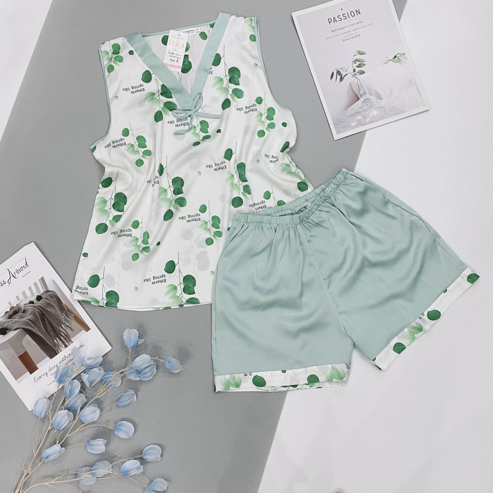 Bộ lụa satin sát nách Bộ đồ ngủ pijama đồ mặc nhà