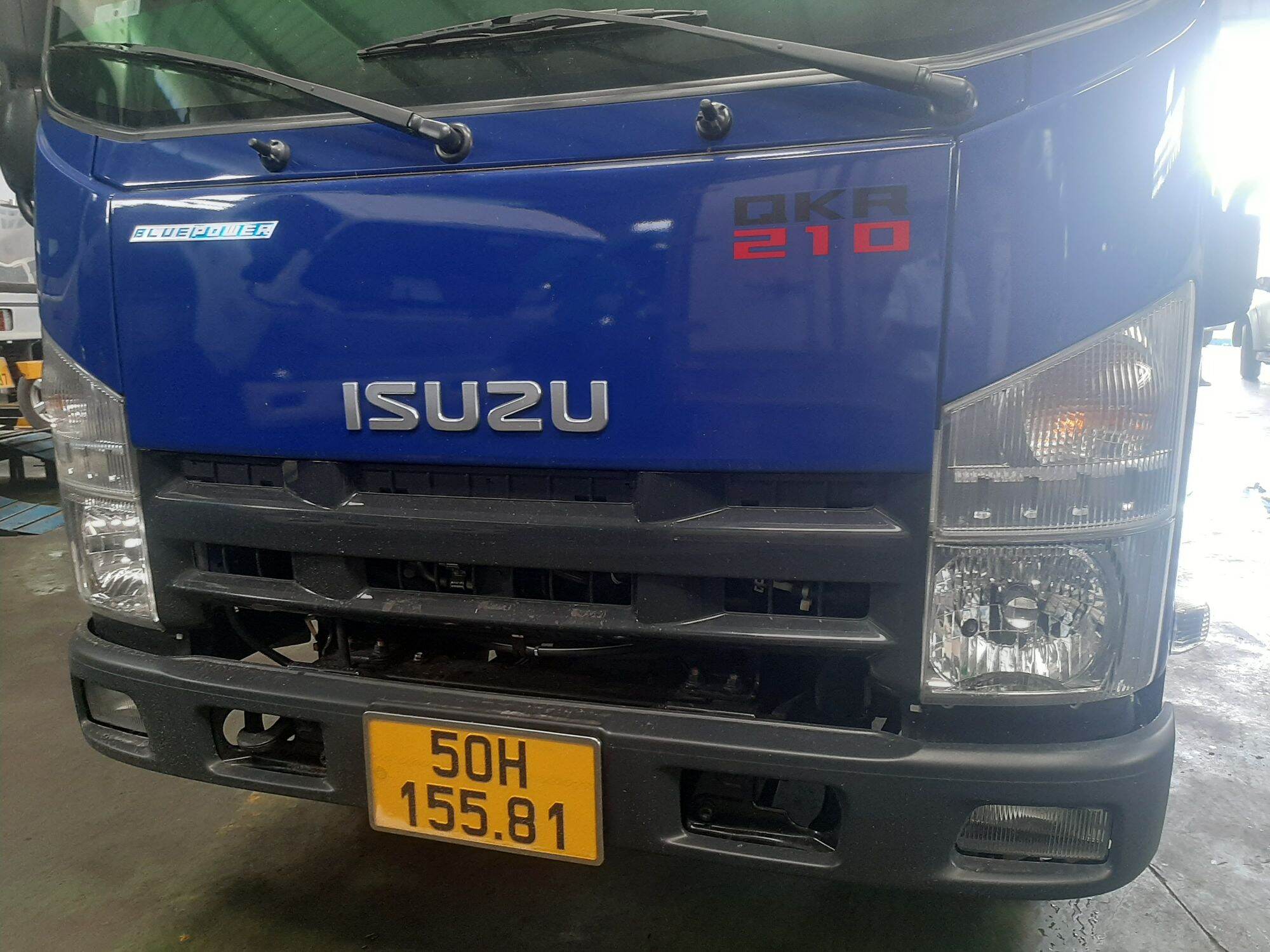Đèn gầm xe tải isuzu