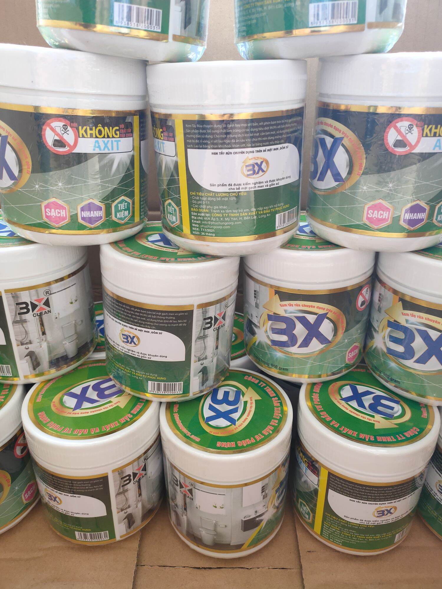 Kem tẩy gạch men 3x siêu sạch hộp 500gr