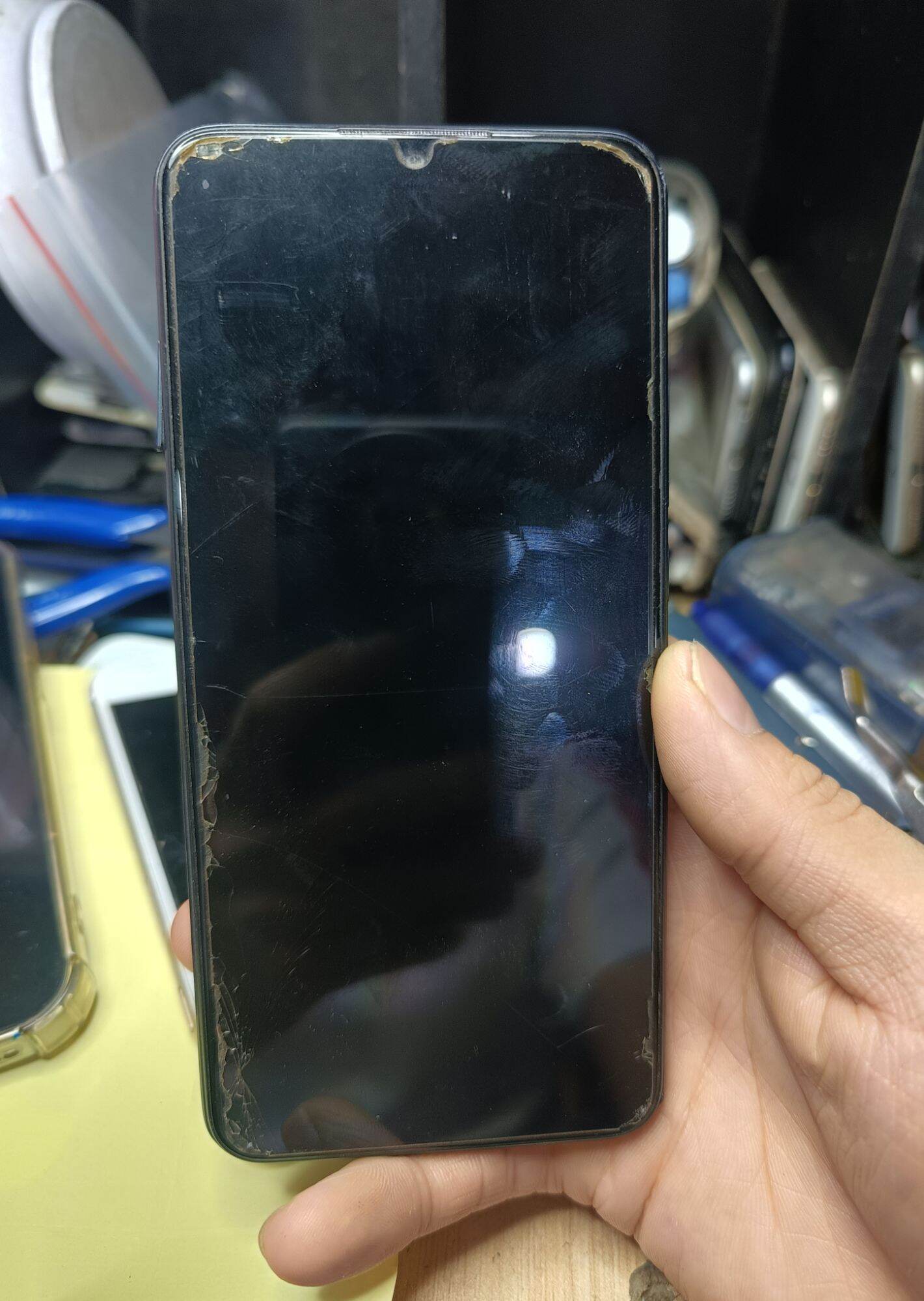 cụm màn Redmi 9 zin tháo máy màn vàng nhẹ (ko main )