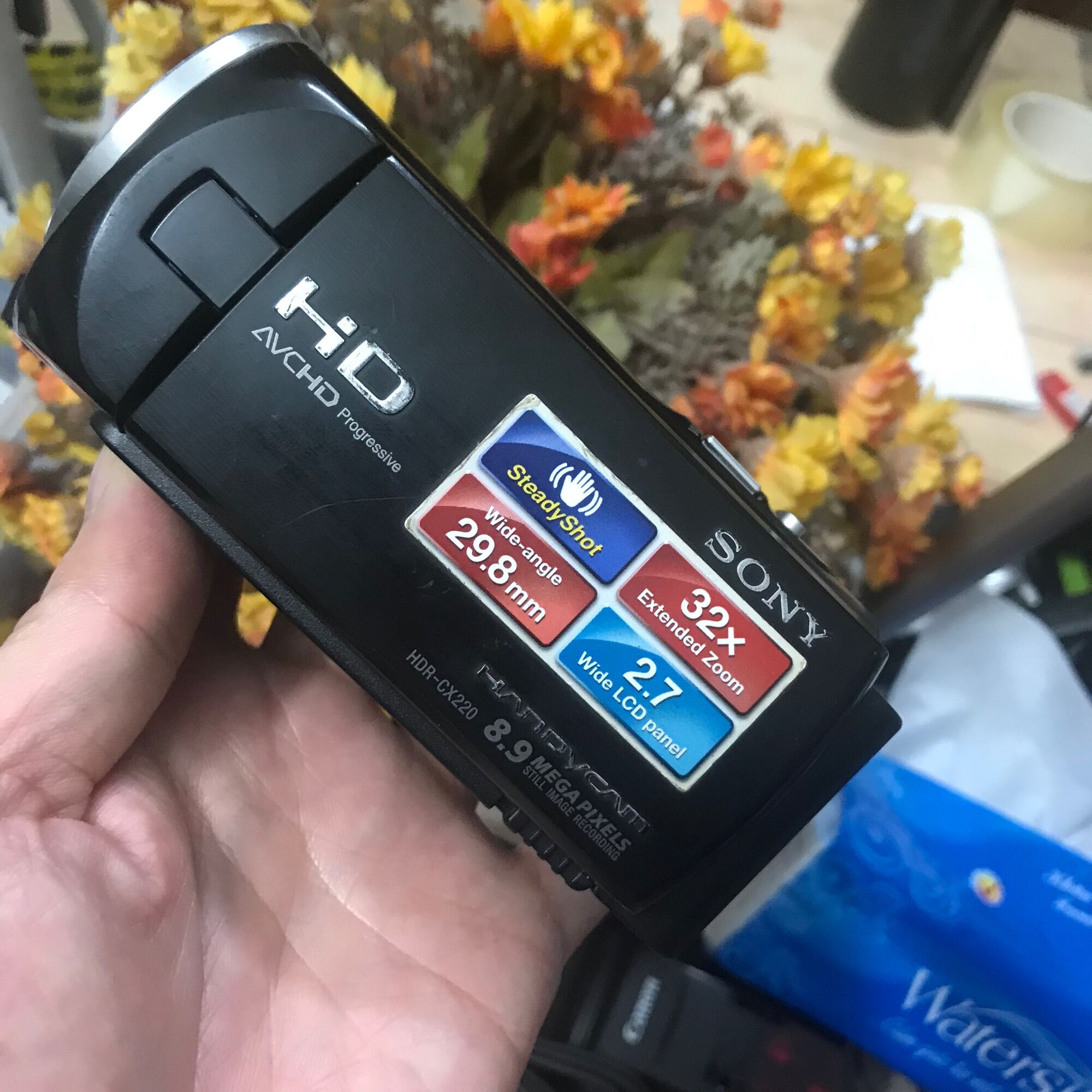 Máy quay phim Sony HDR CX230 thumbnail