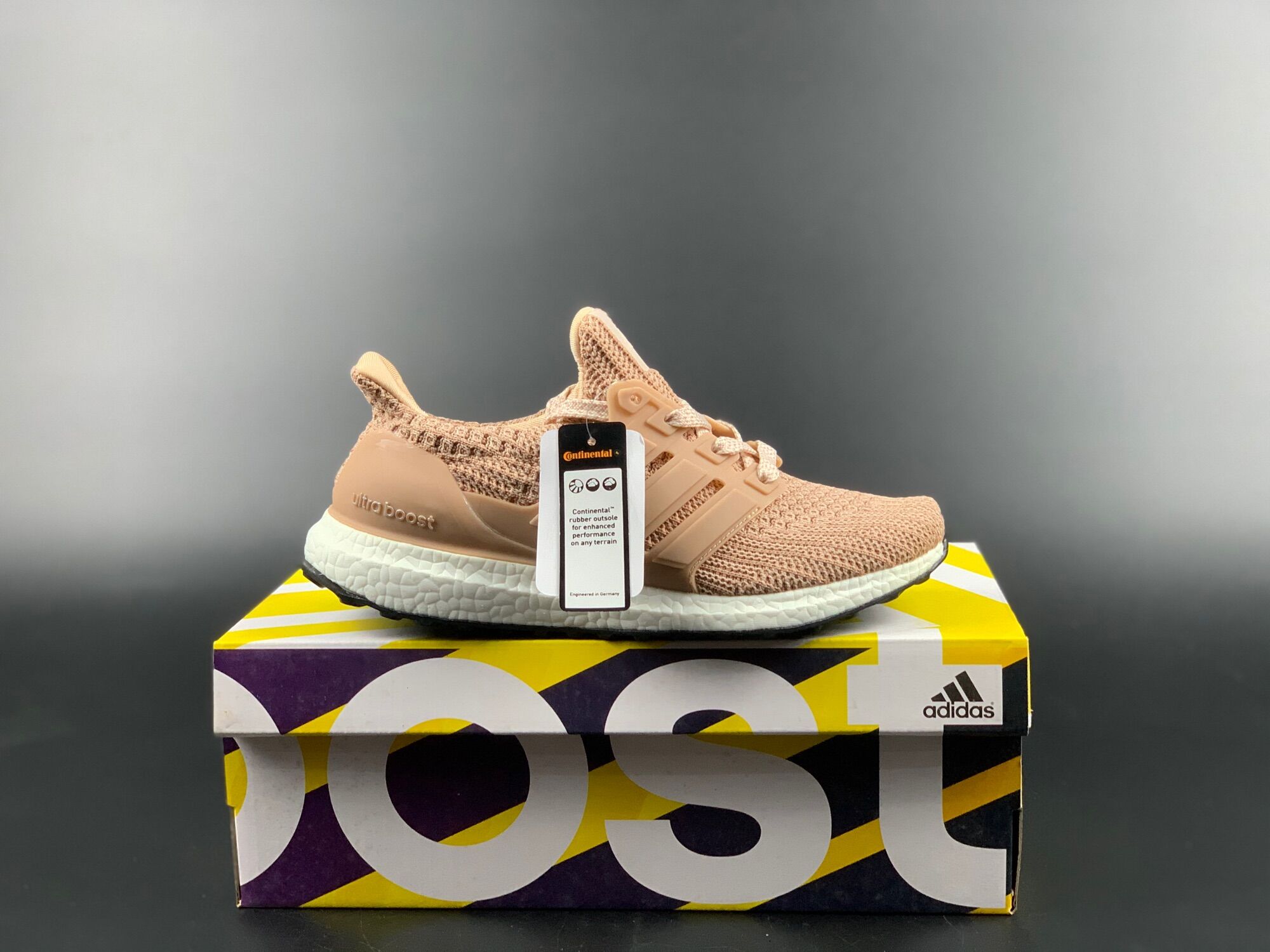 Giày thể thao/Sneaker Ultra Boost 4.0 hồng đất (full box)