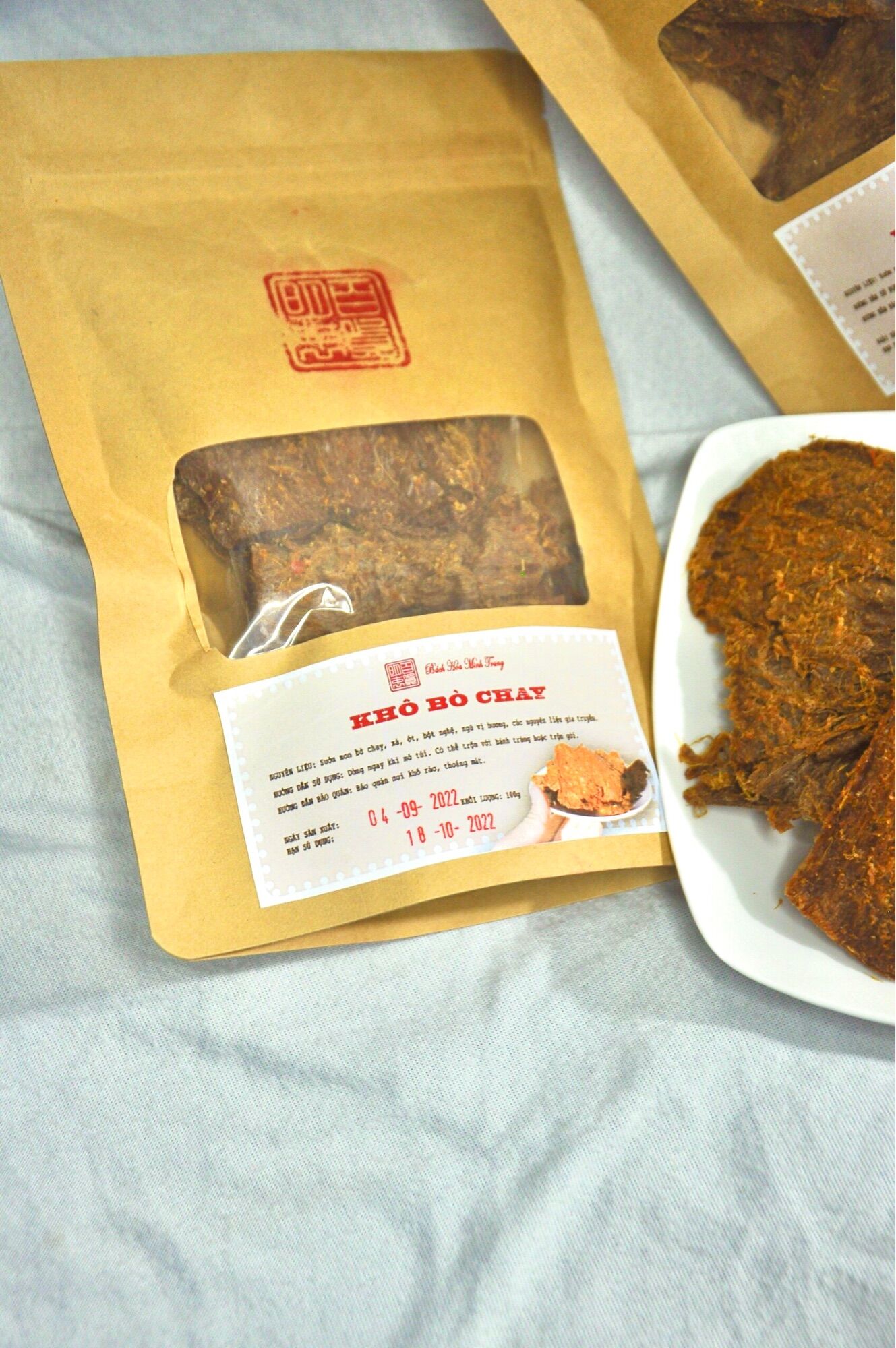 Khô Bò CHAY Nguyên Miếng Ăn Liền 100g/túi