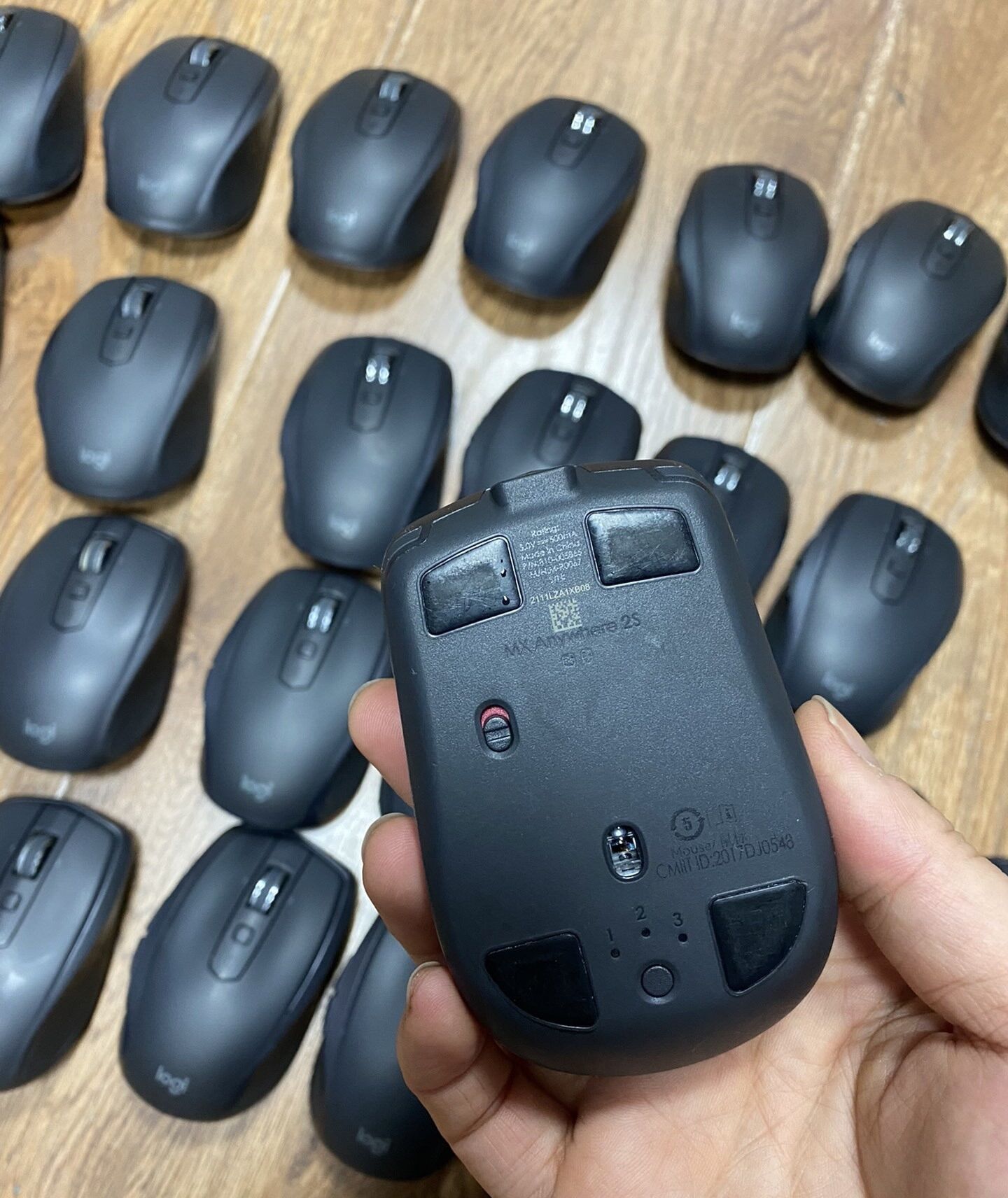Chuột Không dây logitech mx any where 2s đã sử dụng 95%